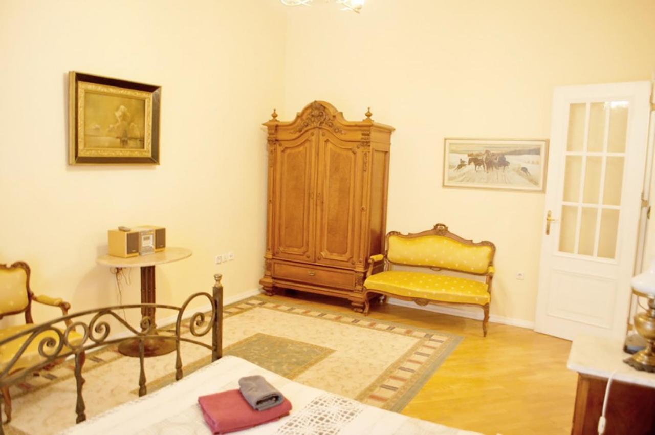 Two Bedroom Luxury Apartment Lviv Eksteriør bilde